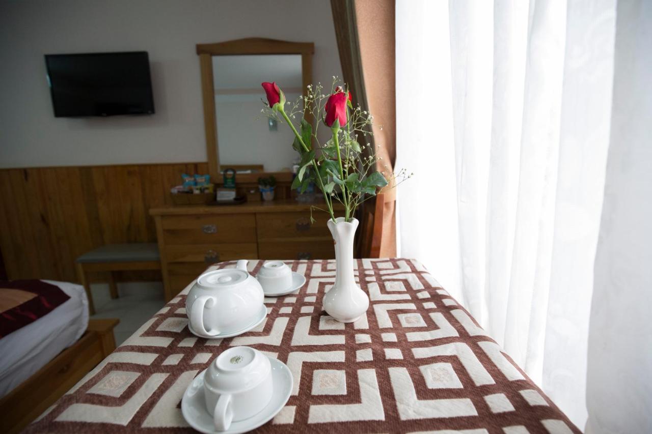 Gold Dream Hotel Đà Lạt Extérieur photo